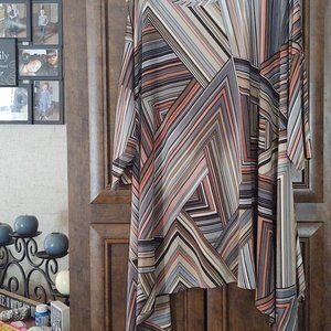 Beautiful shark bite top 4x